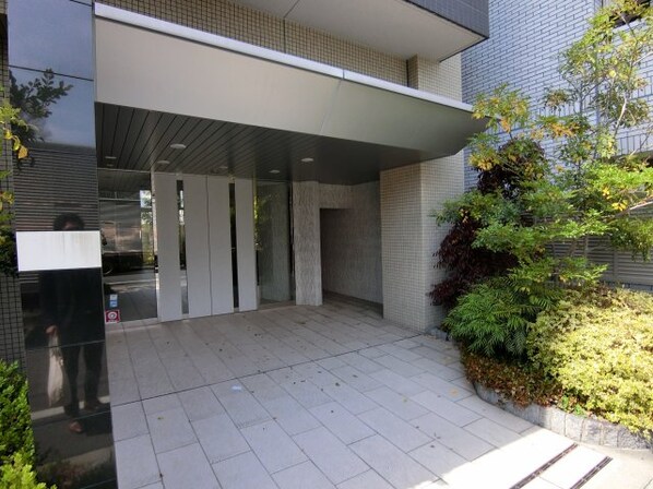 江坂駅 徒歩7分 4階の物件外観写真